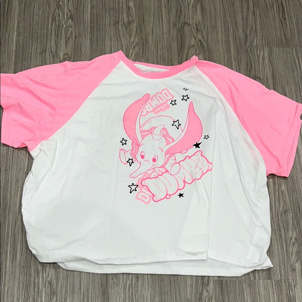 Cakeworthy Dumbo pink short-sleeve raglan top
